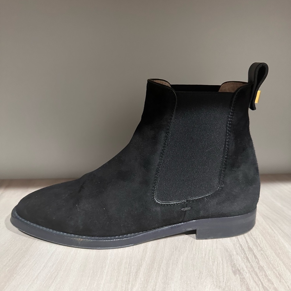 Stuart Weitzman Suede Chelsea Boots - Picture 10 of 11